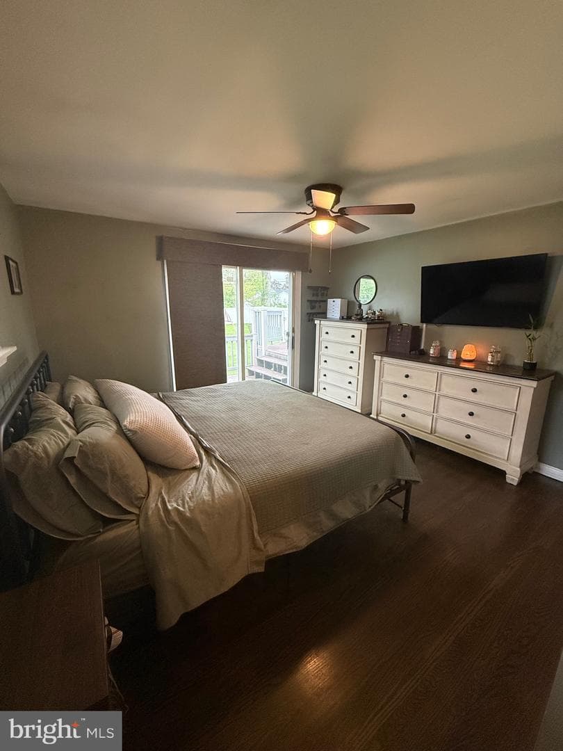 25 Maple Avenue photo 11