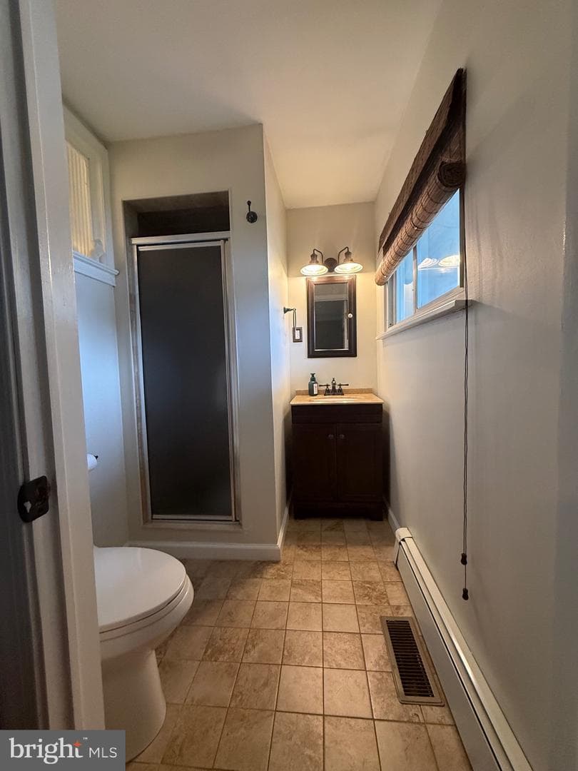 25 Maple Avenue photo 9