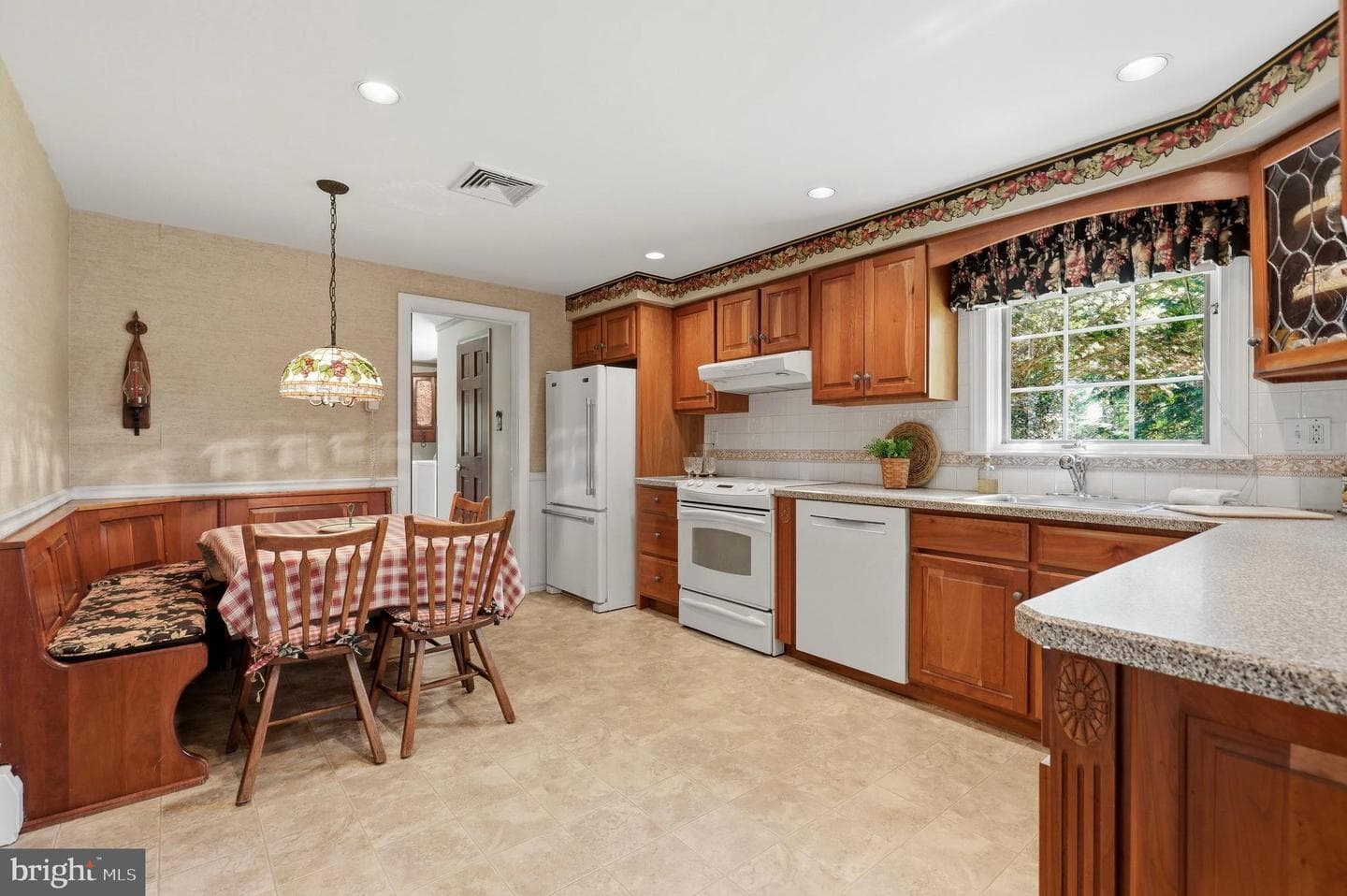 203 Fairway Road photo 13