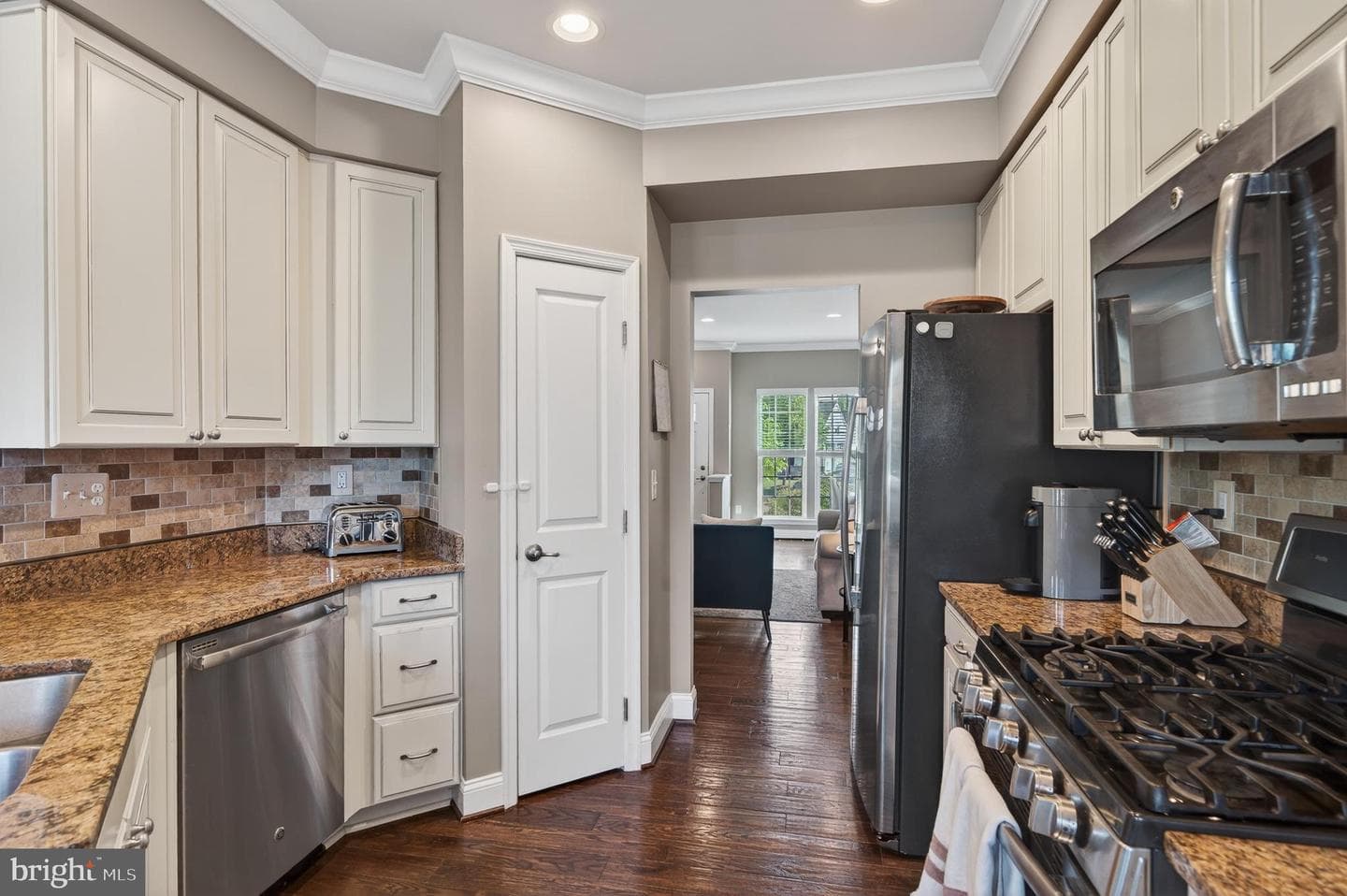 31 Hawkswell Circle photo 7