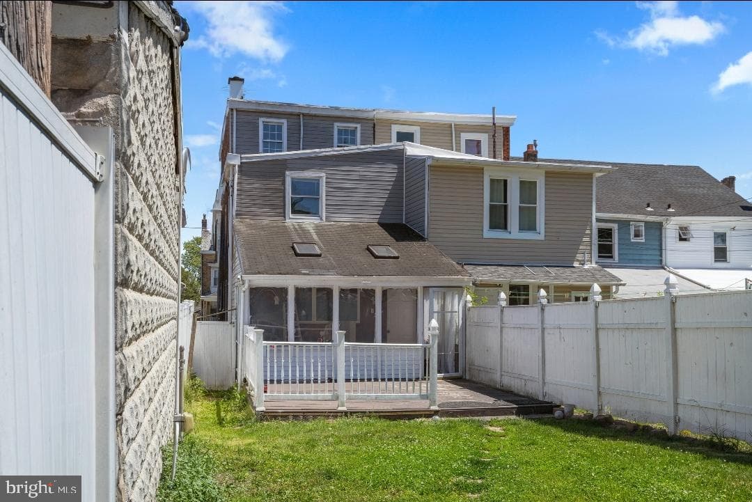 729 Haws Avenue photo 24