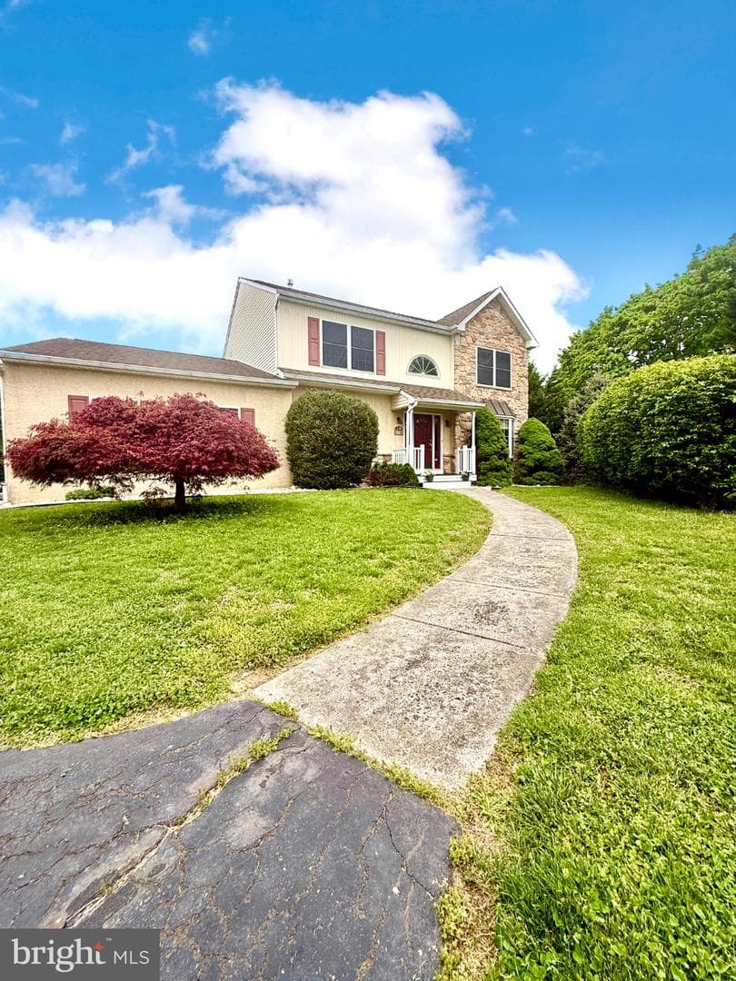 358 Peachtree Drive photo 2