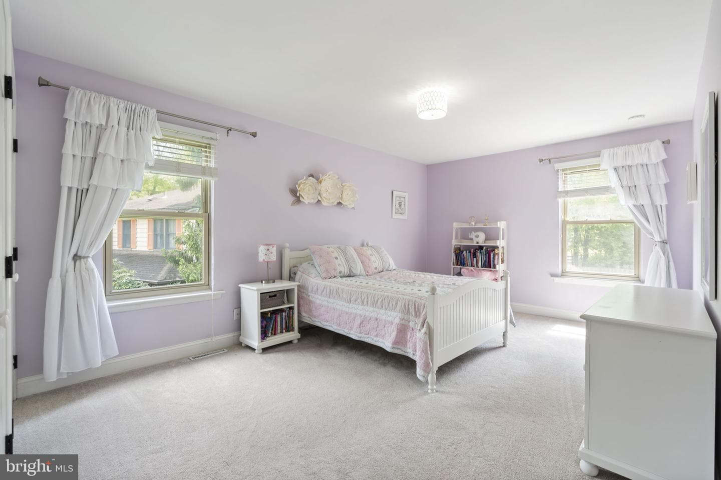 862 Village Circle photo 34