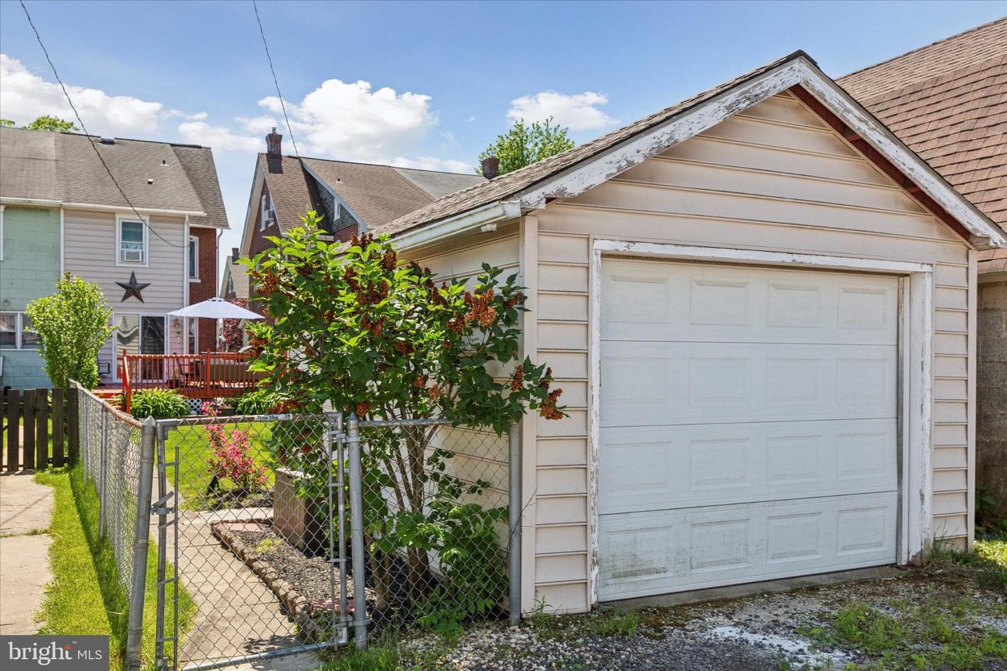 347 York Avenue photo 23