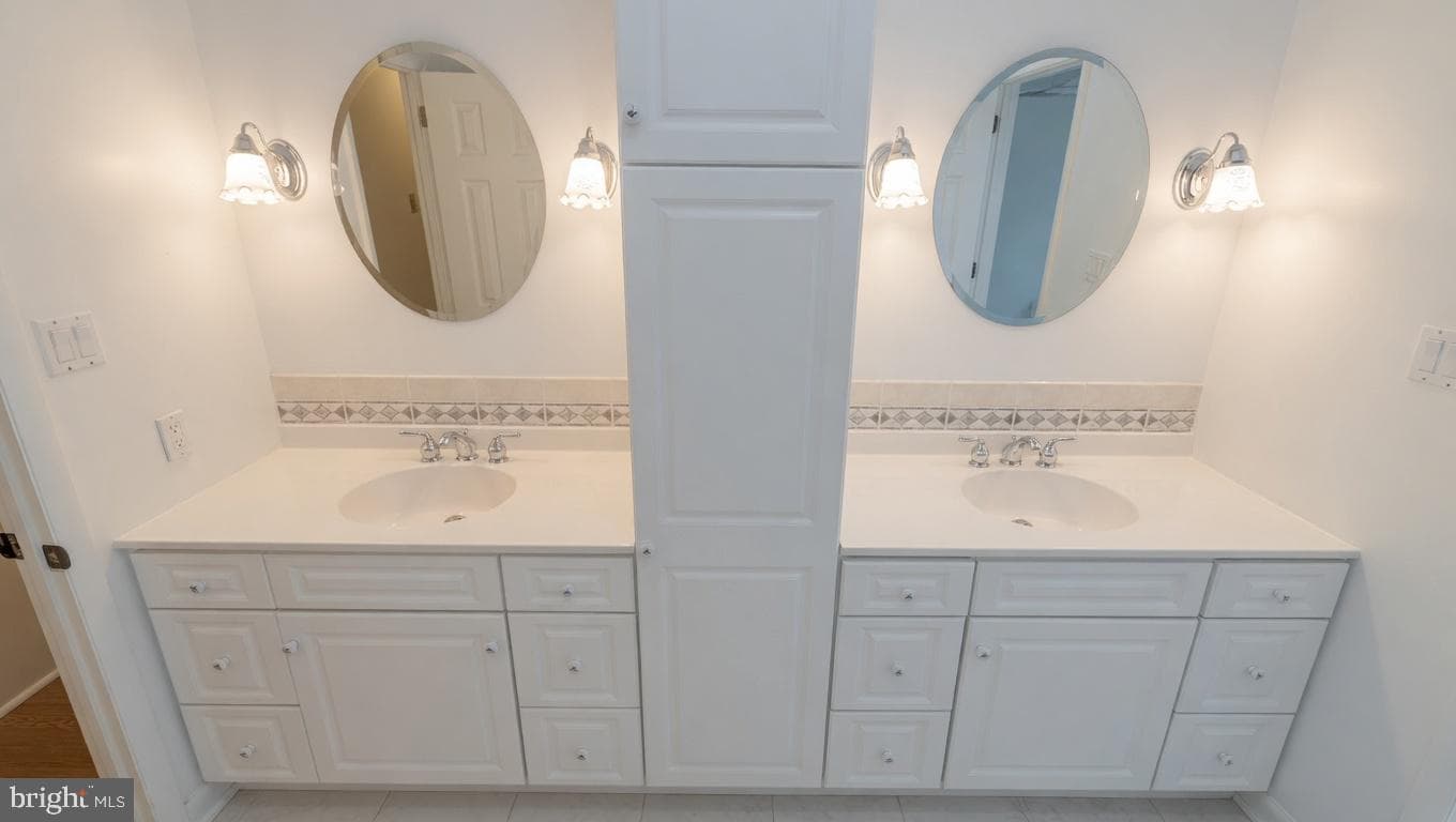 810 N Limekiln Pike photo 43