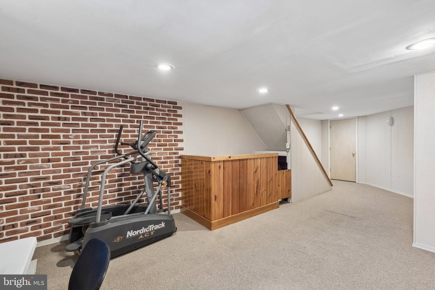 1006 N York Road #24 photo 23