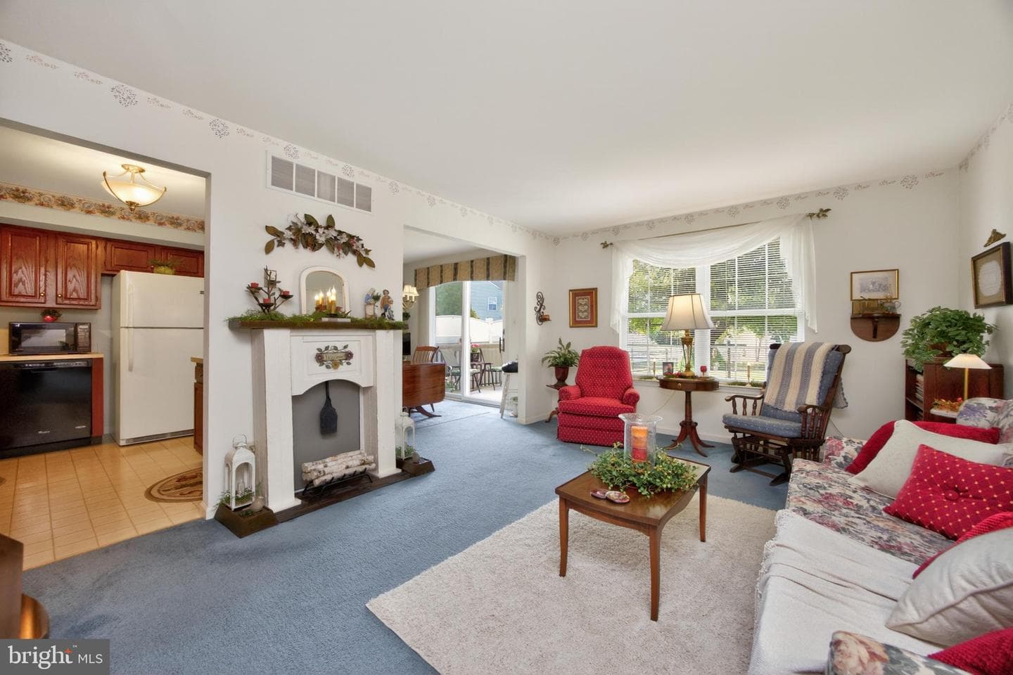 142 Bartlett Court photo 12