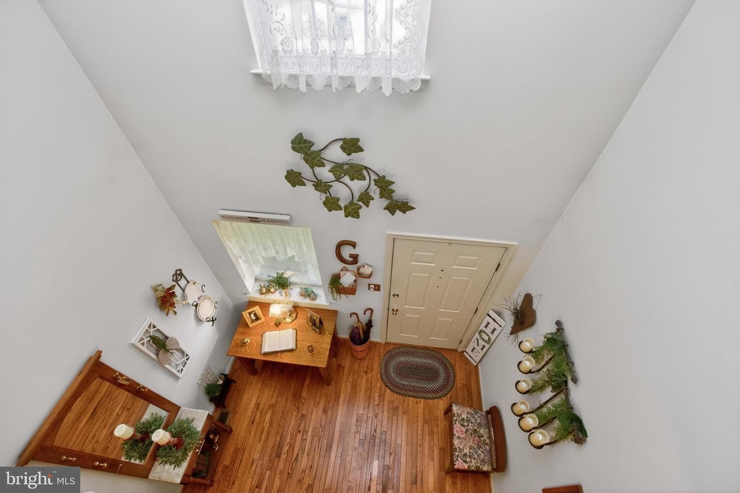 142 Bartlett Court photo 23
