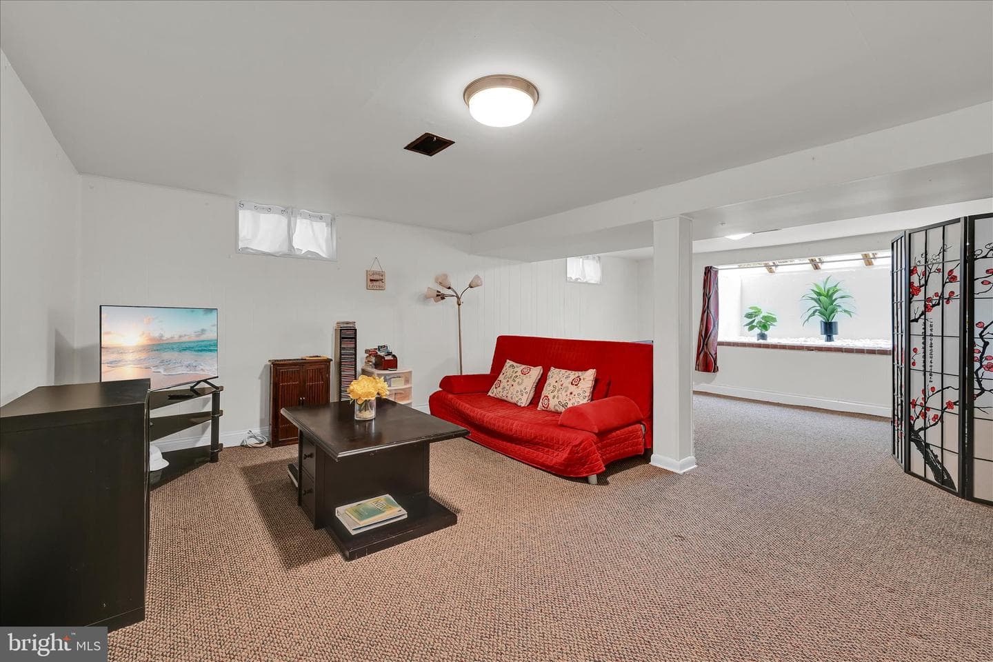 1541 Chalk Avenue photo 25