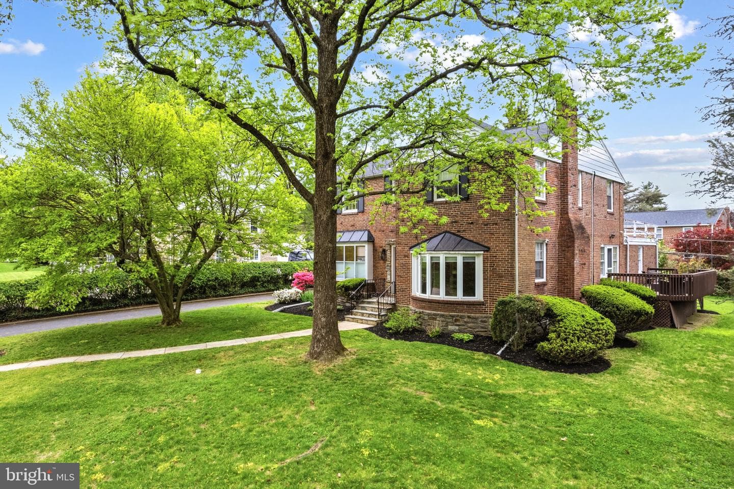 324 Sinkler Road photo 2