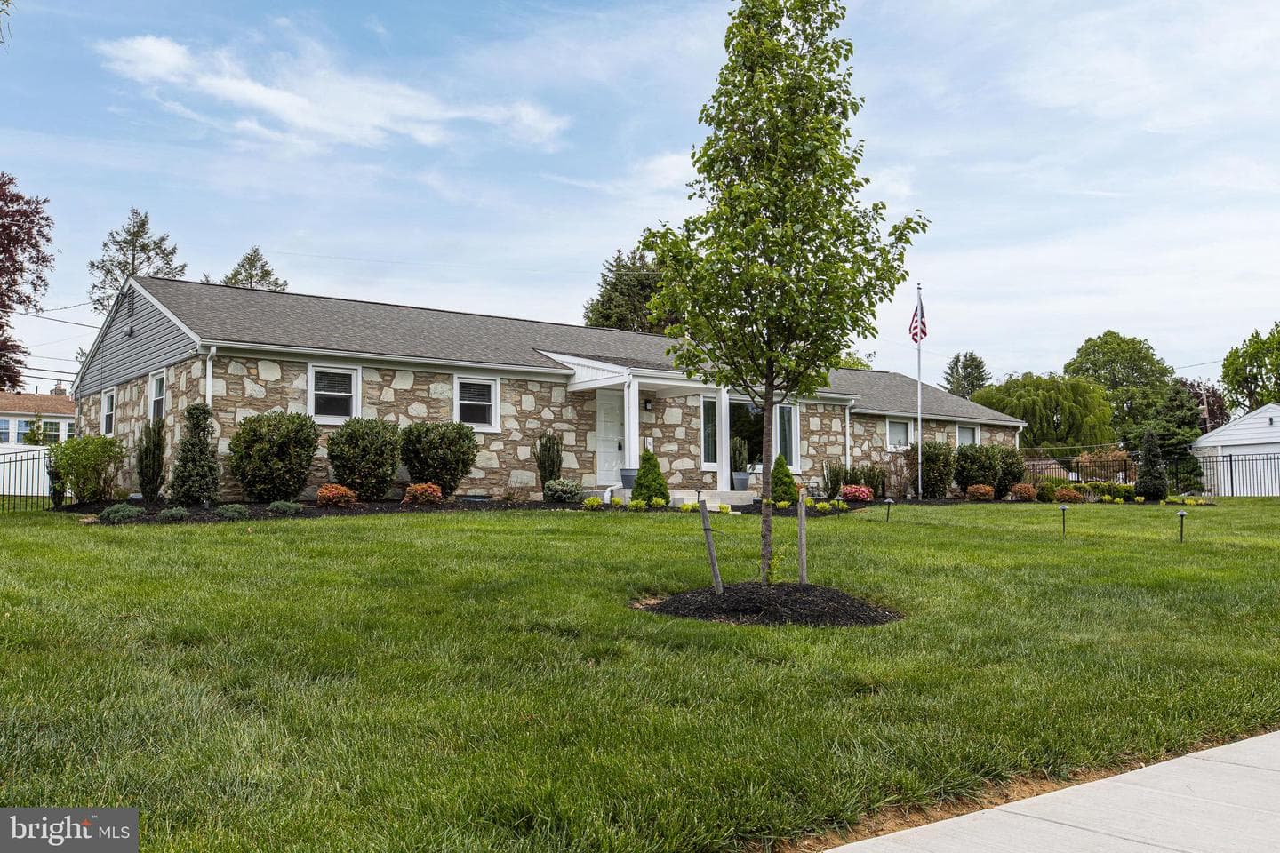 3936 Martin Road photo 2