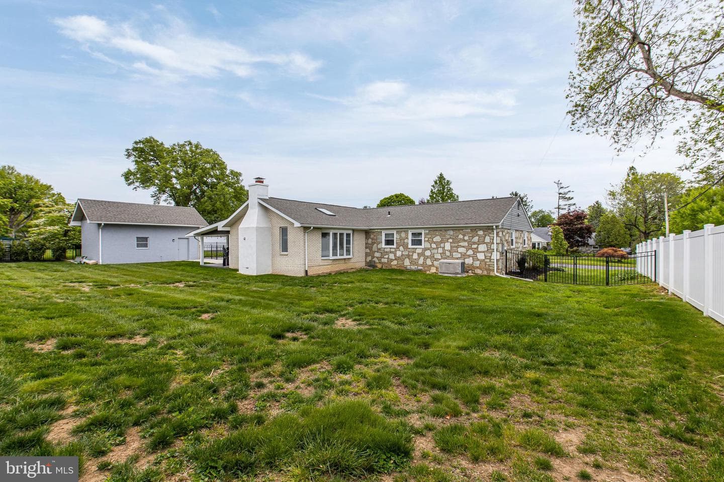 3936 Martin Road photo 50
