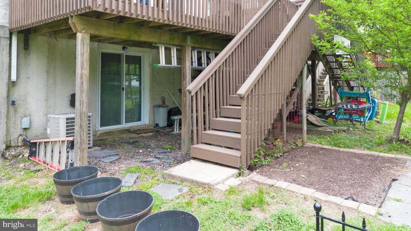 2489 Dragon Circle photo 32