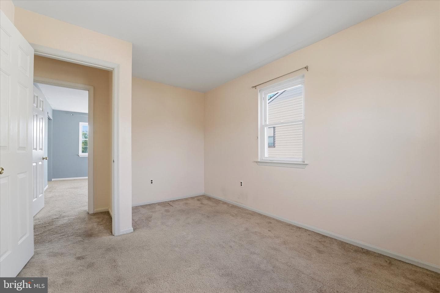 305 Roesch Avenue photo 19