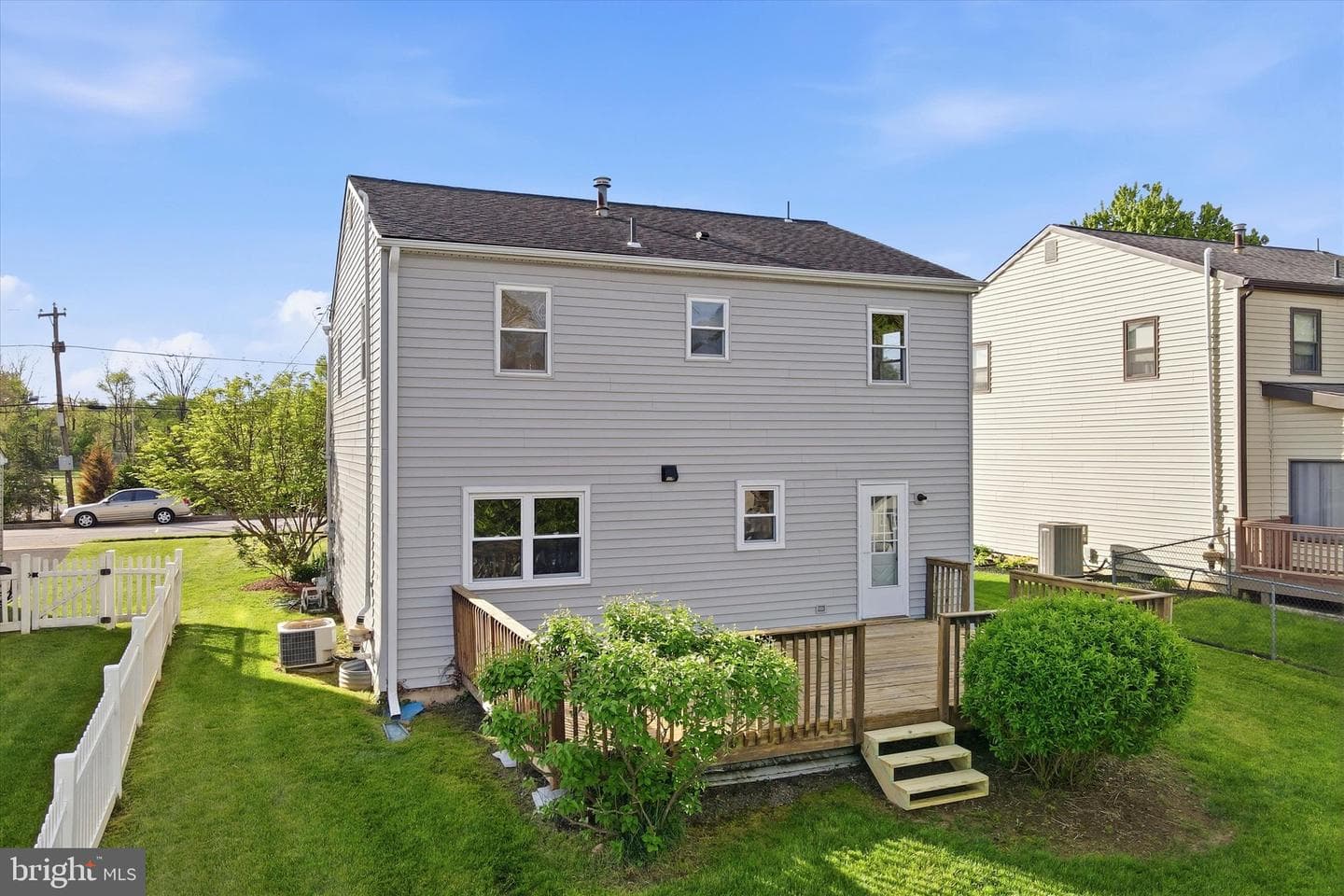 305 Roesch Avenue photo 28