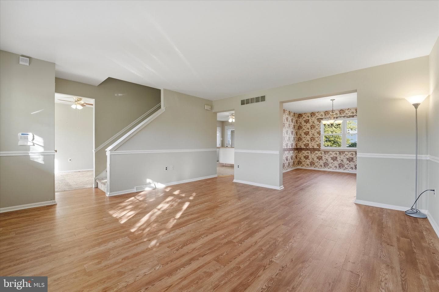 305 Roesch Avenue photo 6