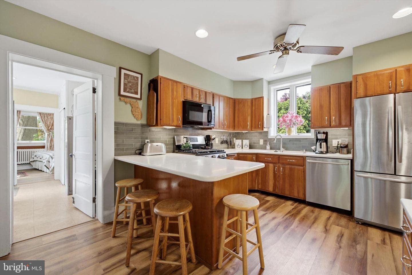6 Hampden Avenue photo 17