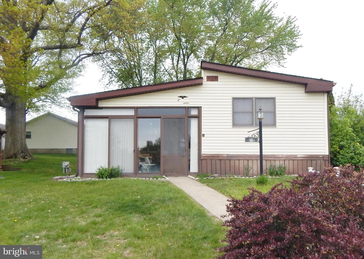 212 Fox Chase Court, North Wales