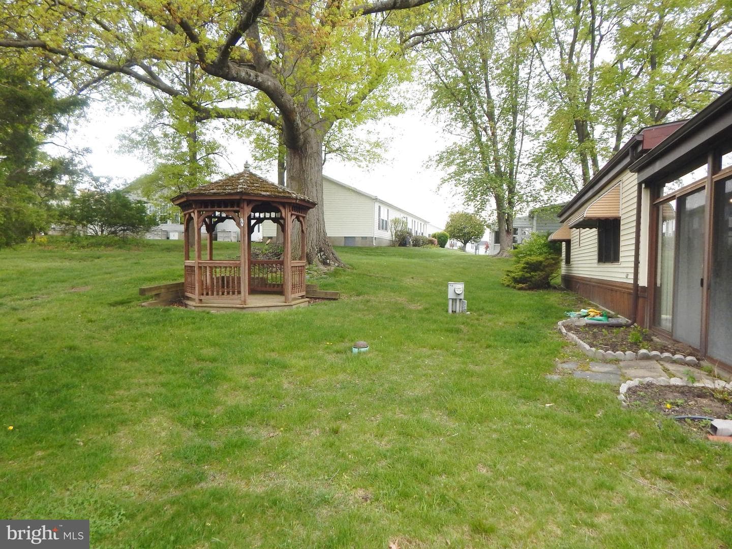 212 Fox Chase Court photo 14