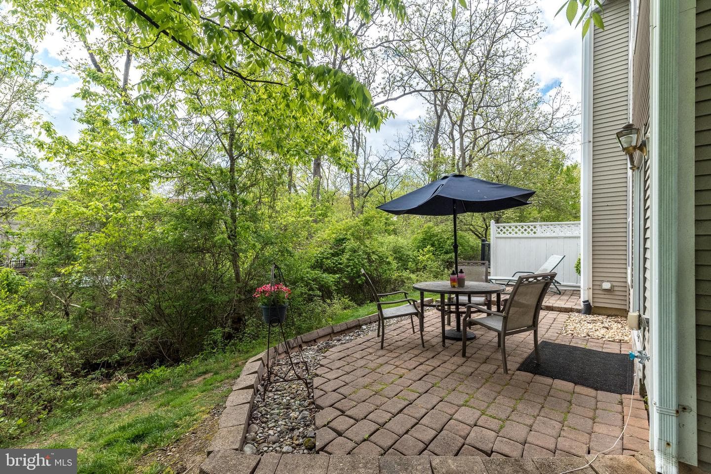 108 Ascot Court photo 8