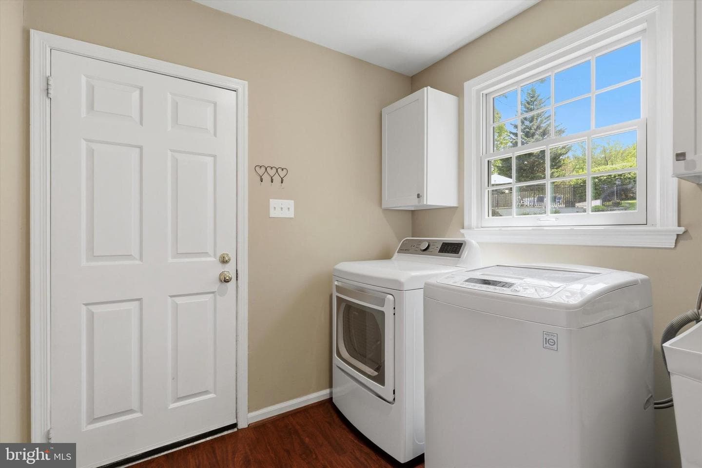 1089 Broadview Road photo 22