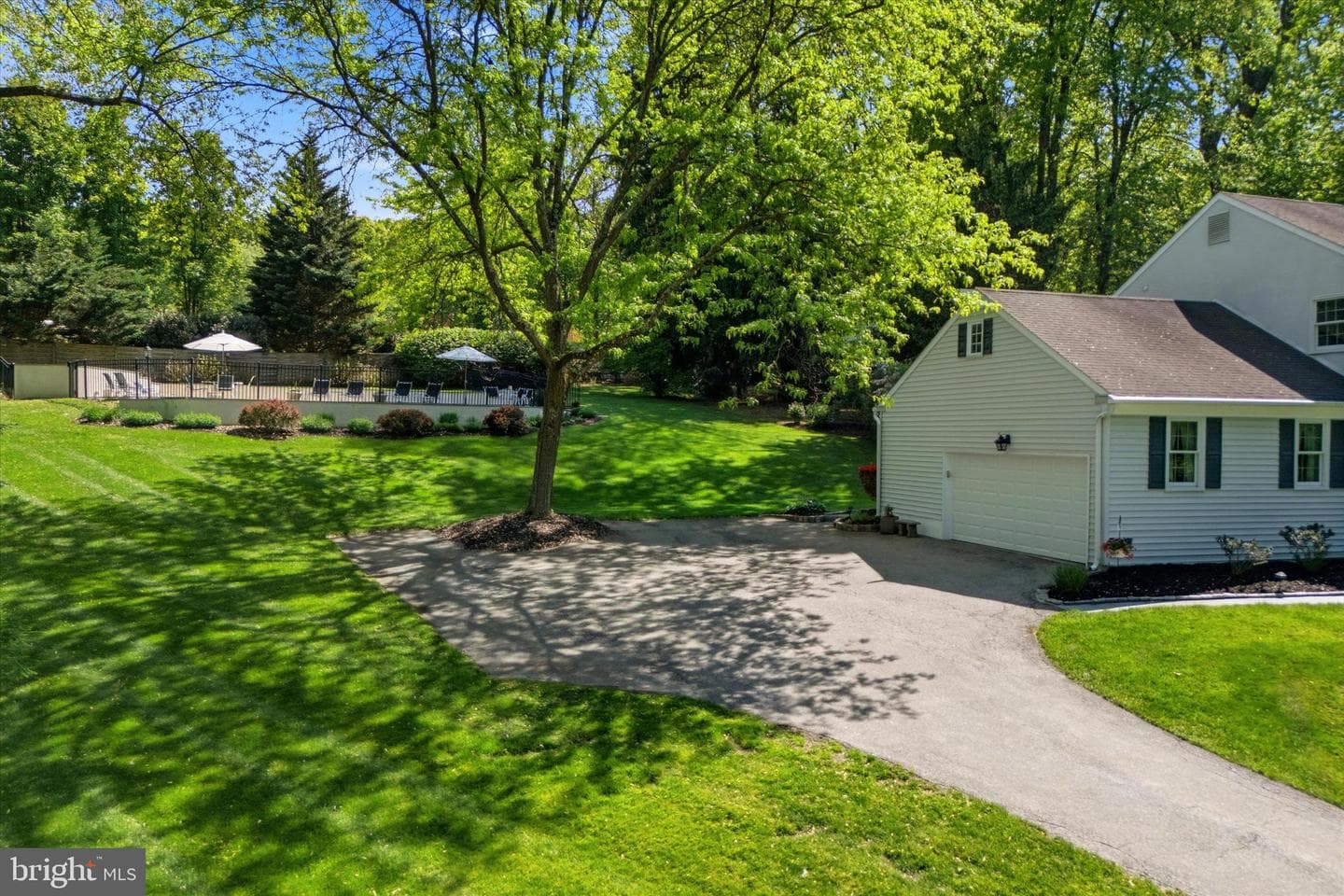 1089 Broadview Road photo 39