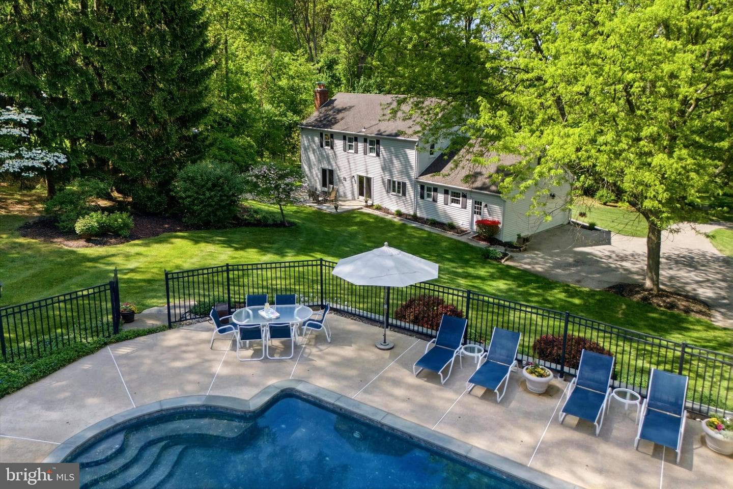 1089 Broadview Road photo 44