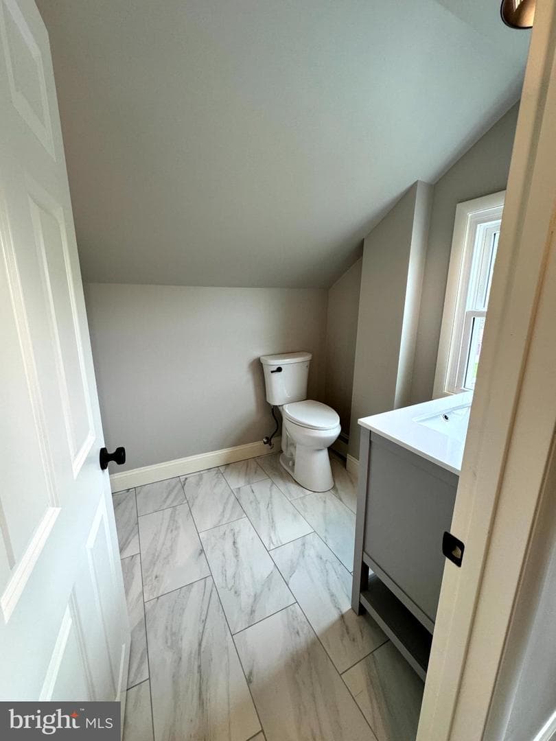 312 Summer Avenue photo 40