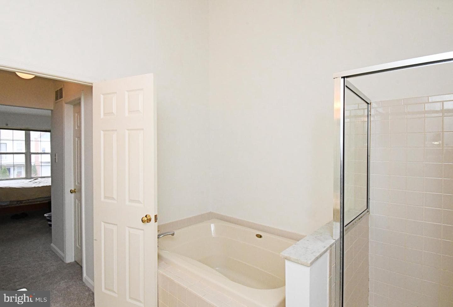104 Aqueduct Drive photo 30