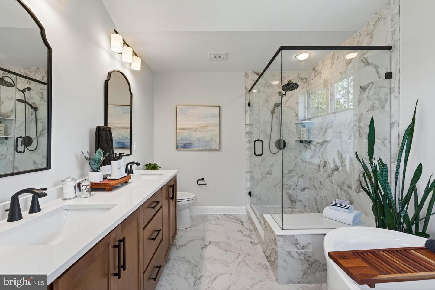 2560 Holly Ln photo 24