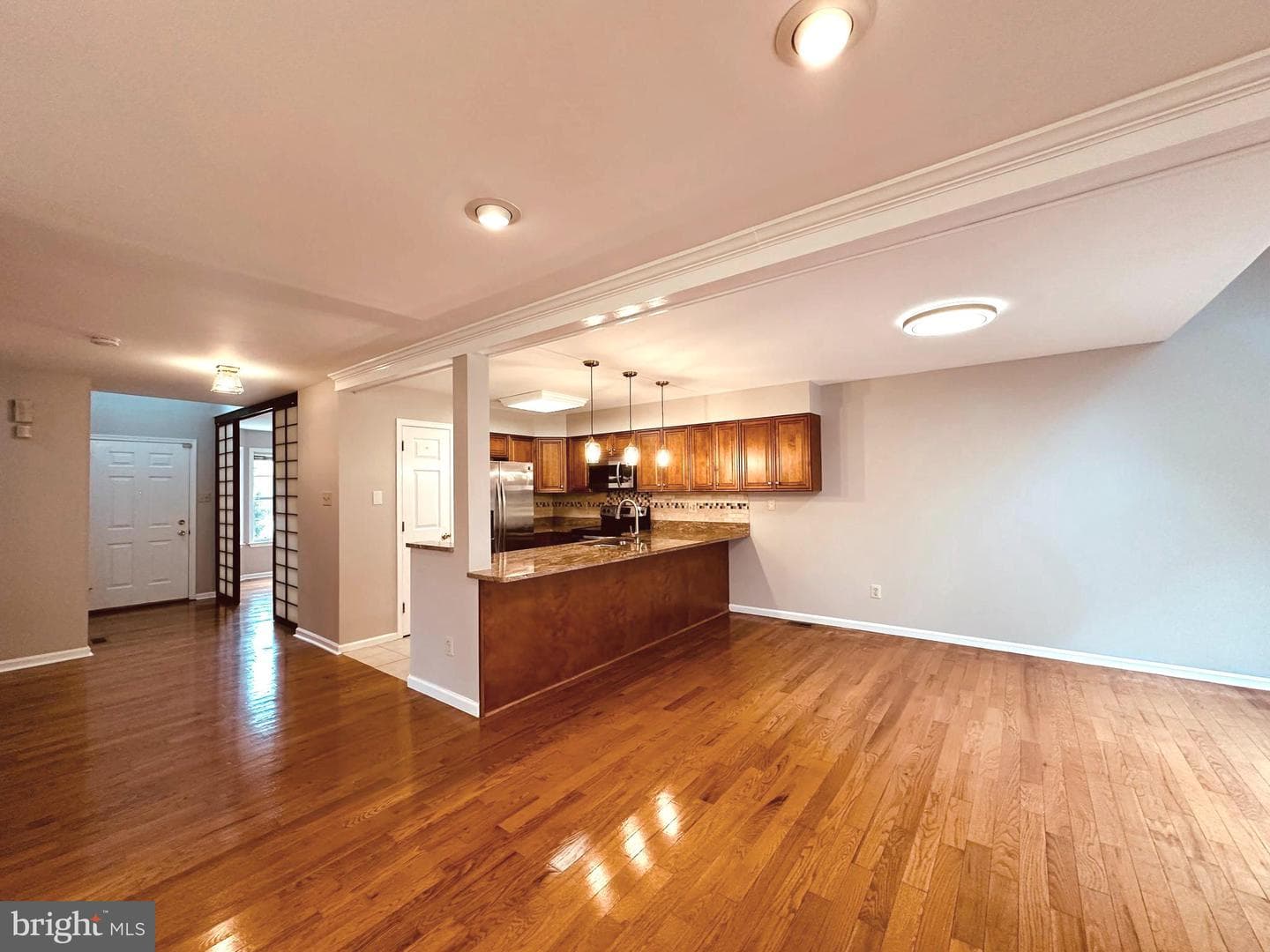 1853 Hood Lane photo 25