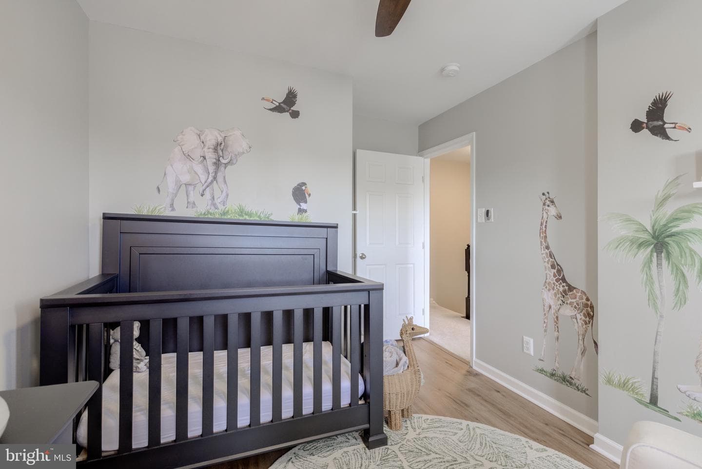 204 Anthony Court photo 43