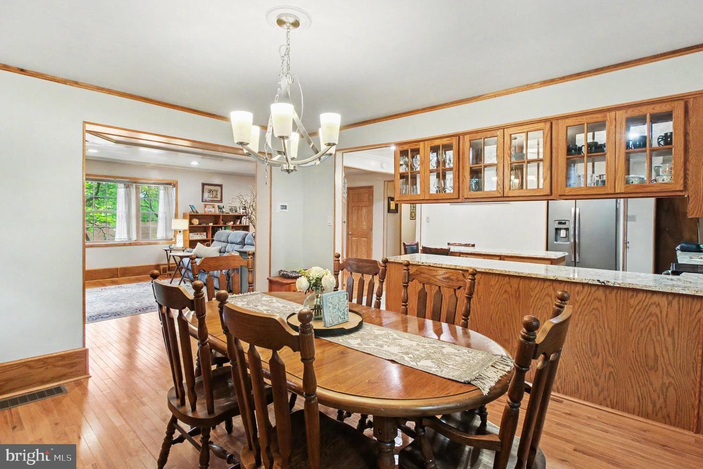 2314 Coles Boulevard photo 16