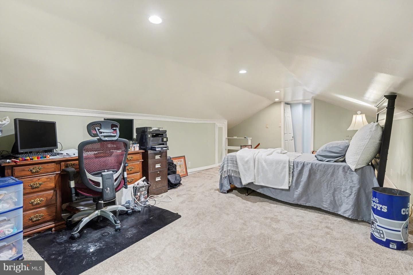 2314 Coles Boulevard photo 35