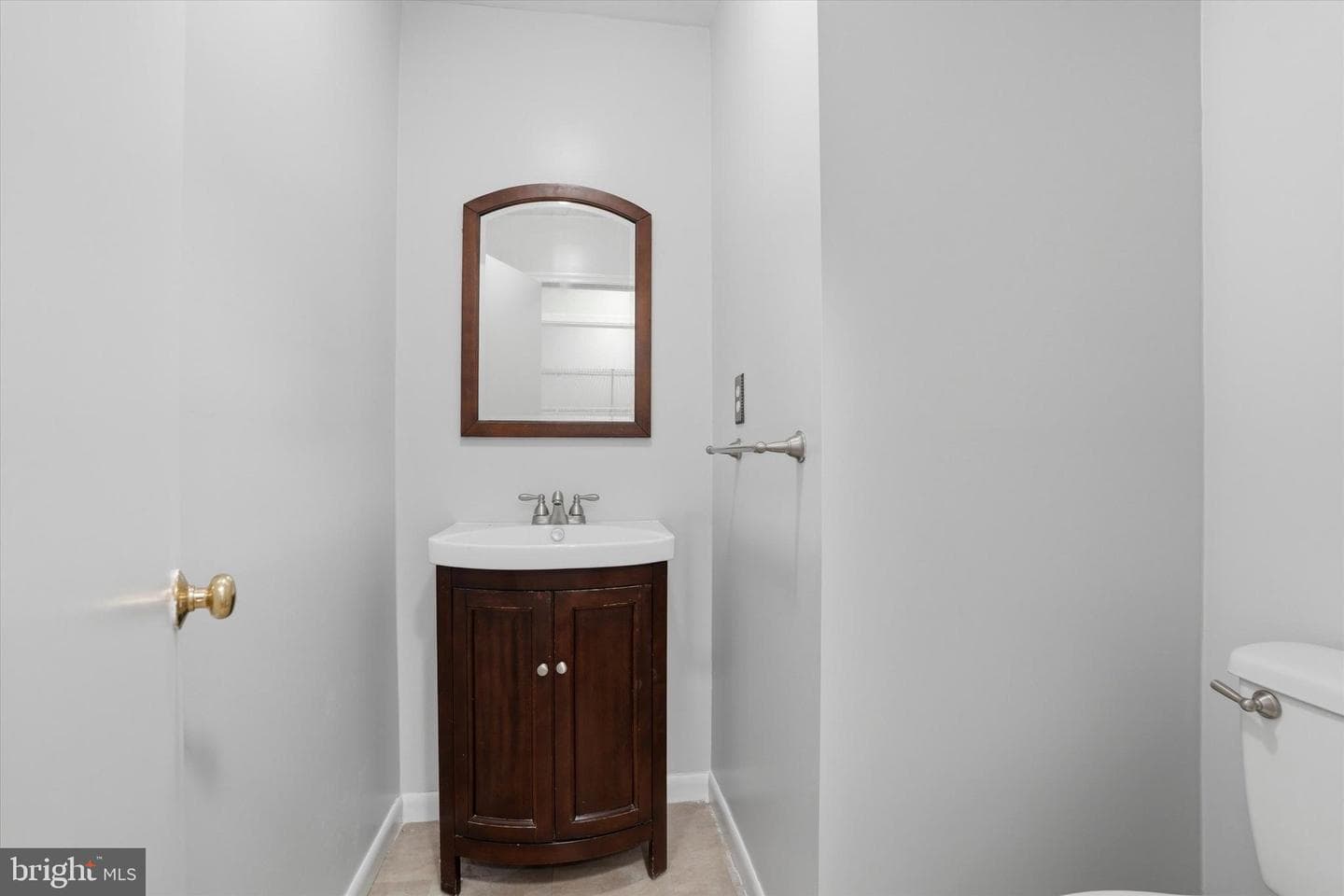 240 Goshen Road photo 14