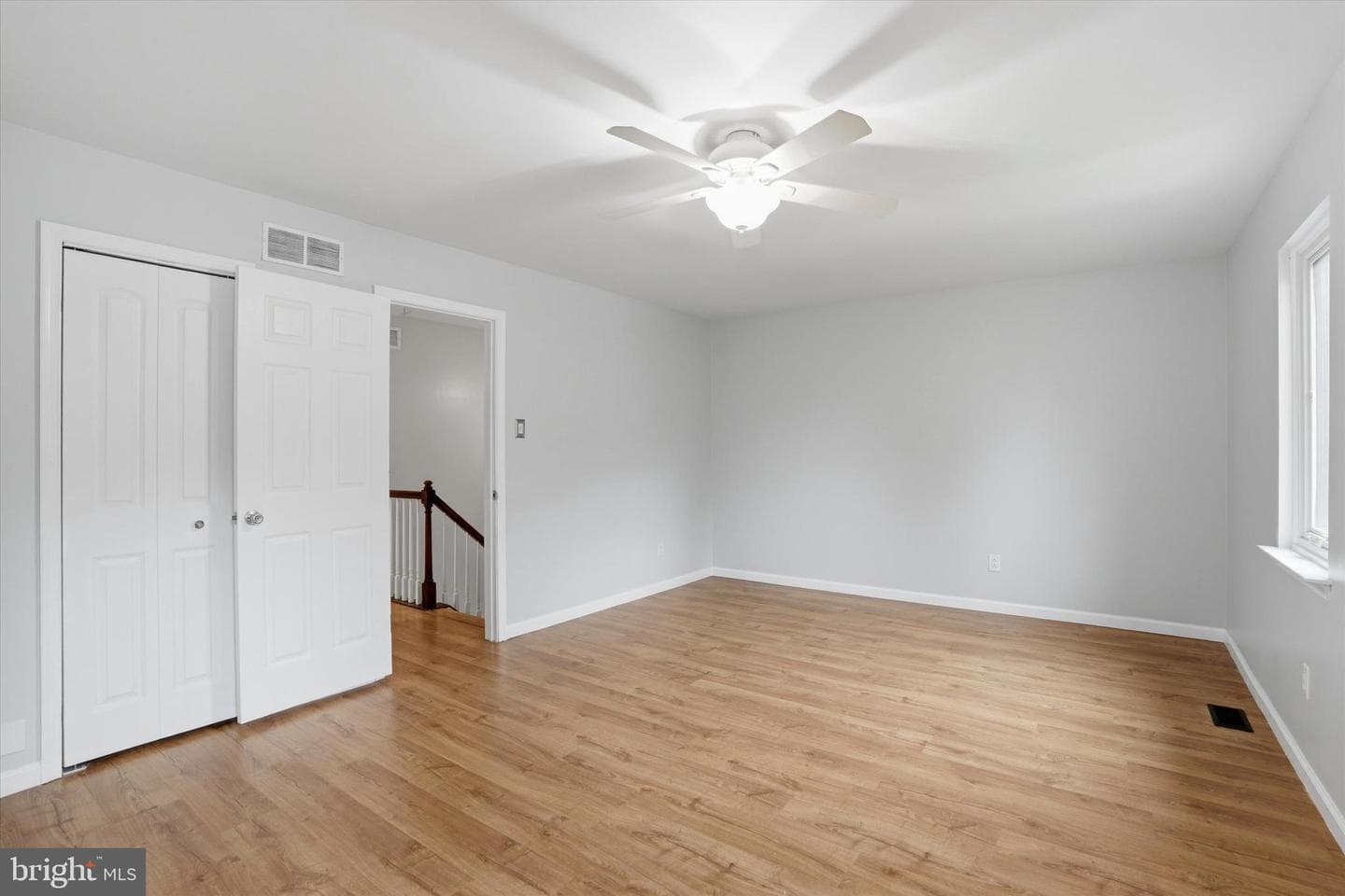 240 Goshen Road photo 16