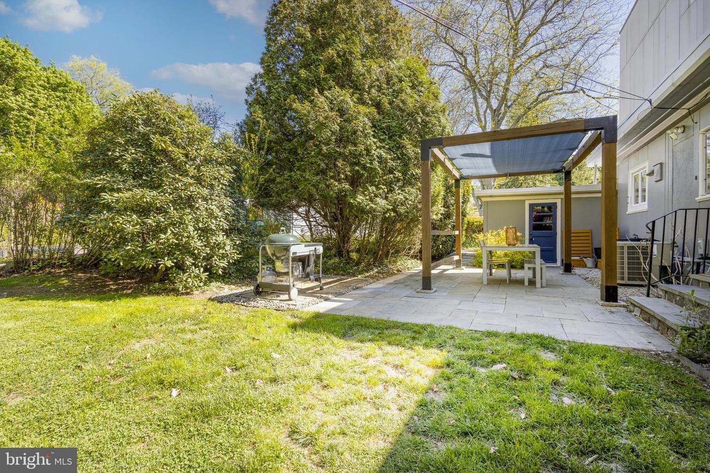 8207 Macarthur Road photo 42