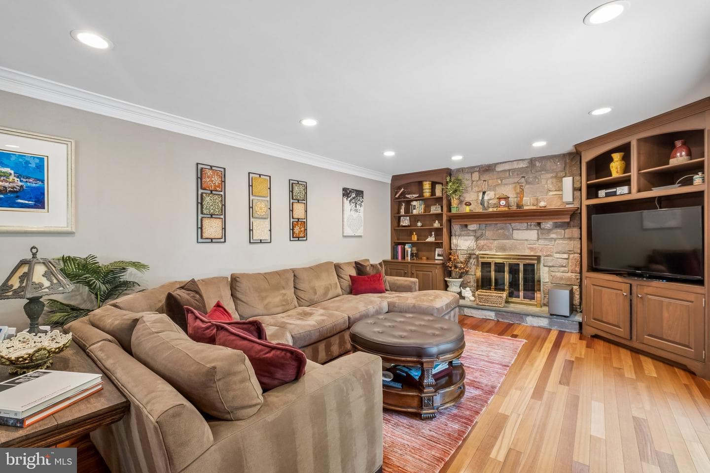 6 Locust Way photo 36
