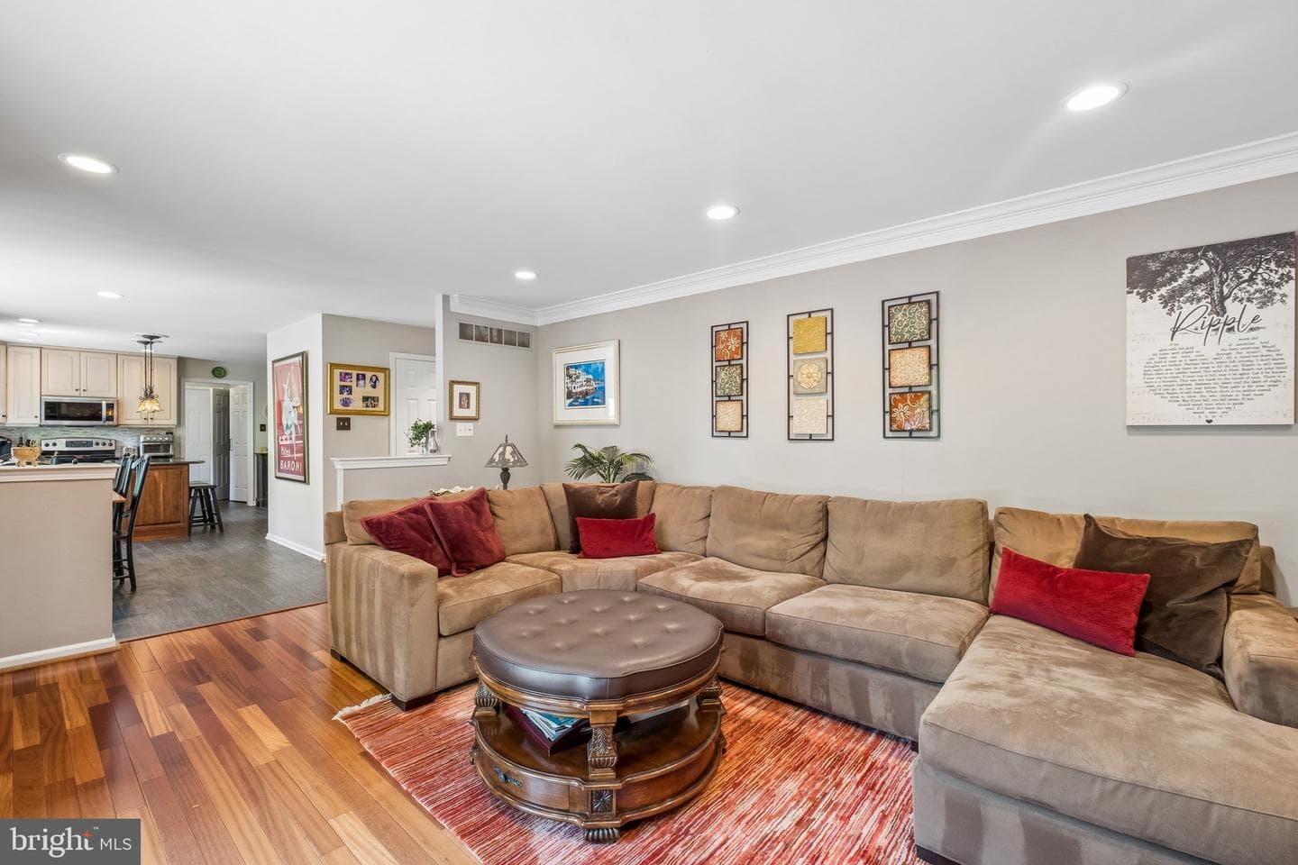 6 Locust Way photo 38