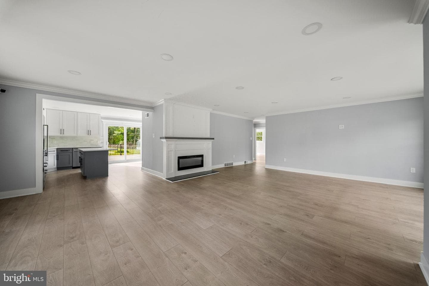 3119 Manor Road photo 11