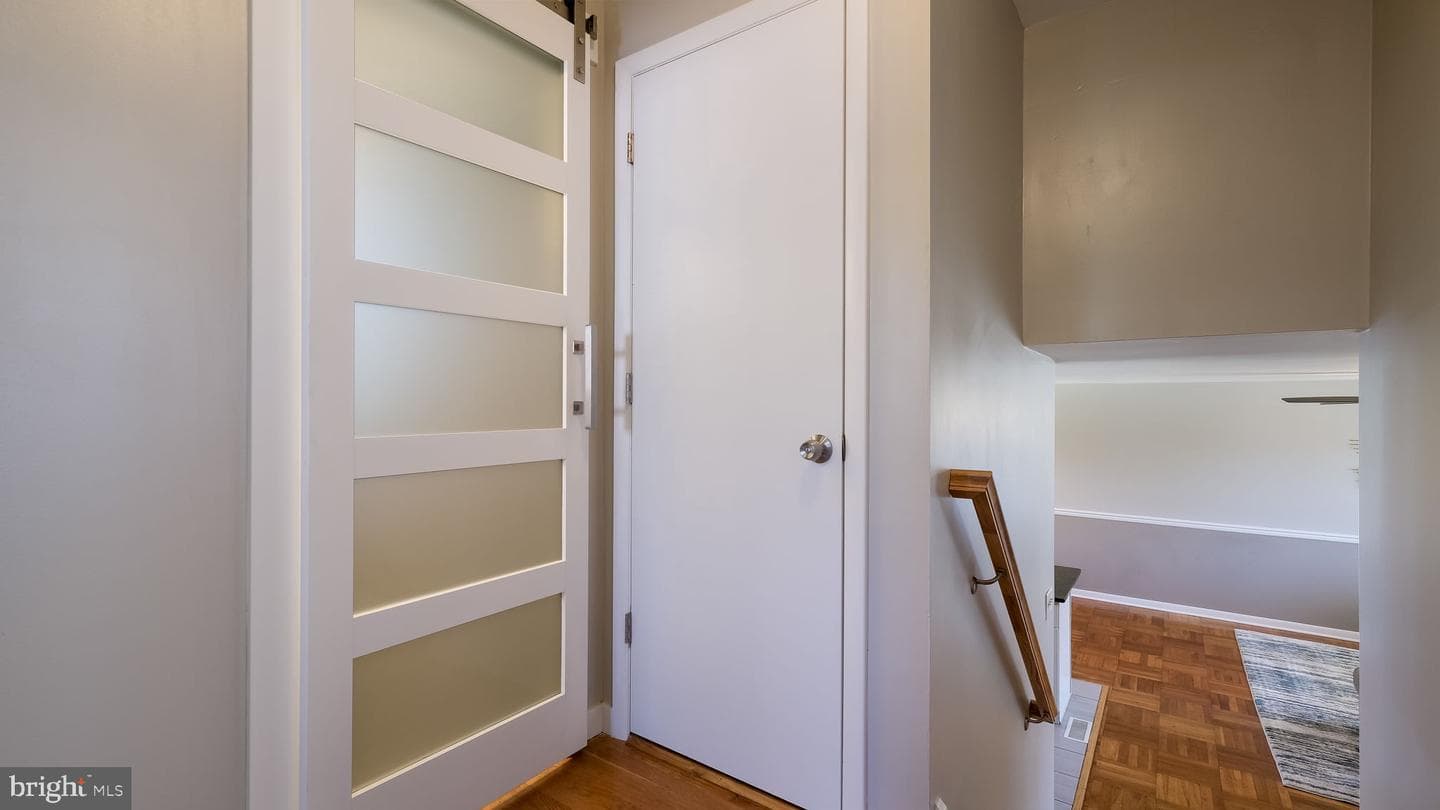 505 Wellington Road photo 20