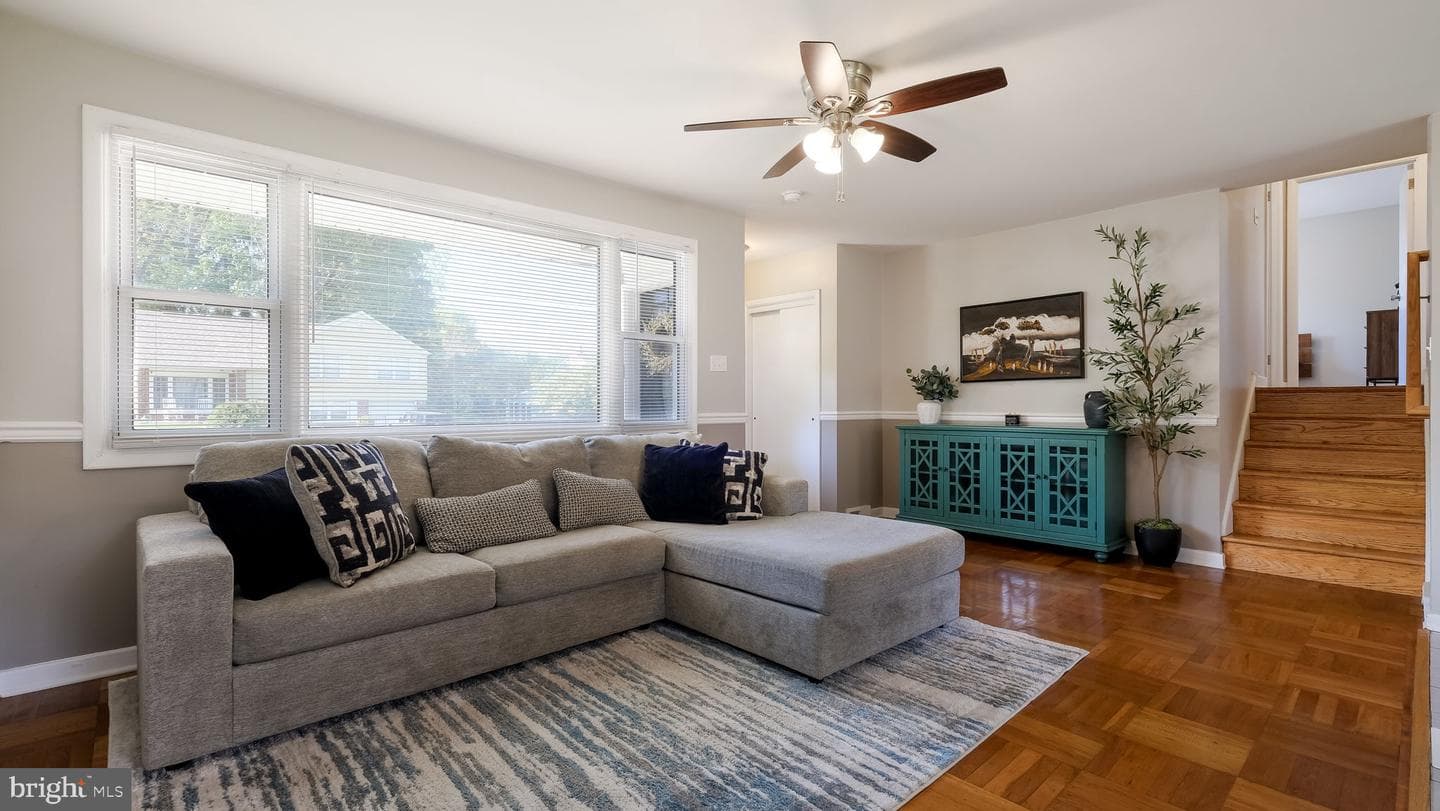 505 Wellington Road photo 3