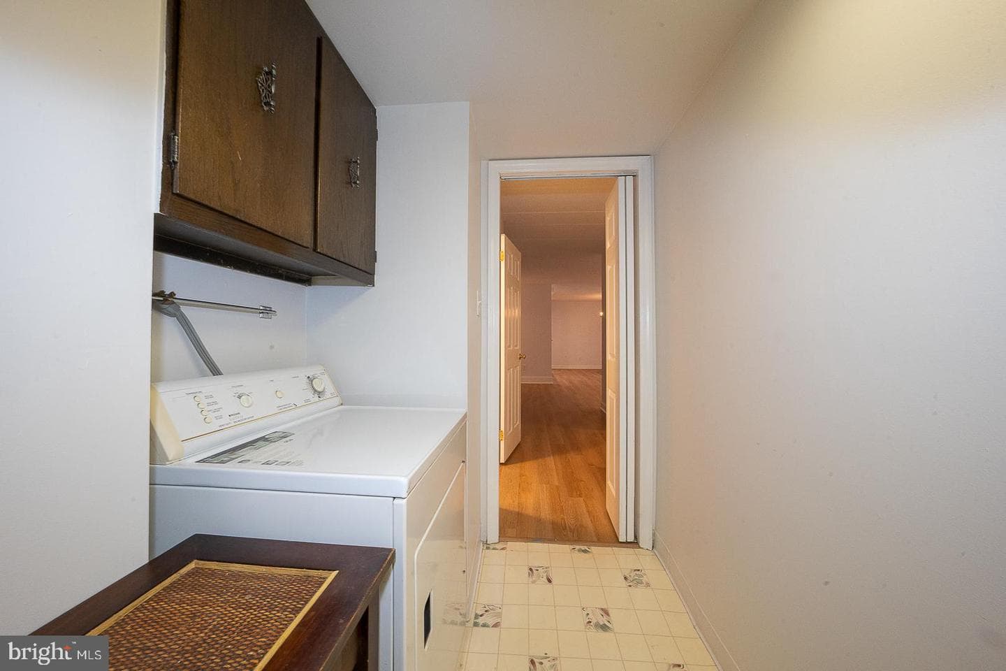 1219 W Wynnewood Road #208 photo 32