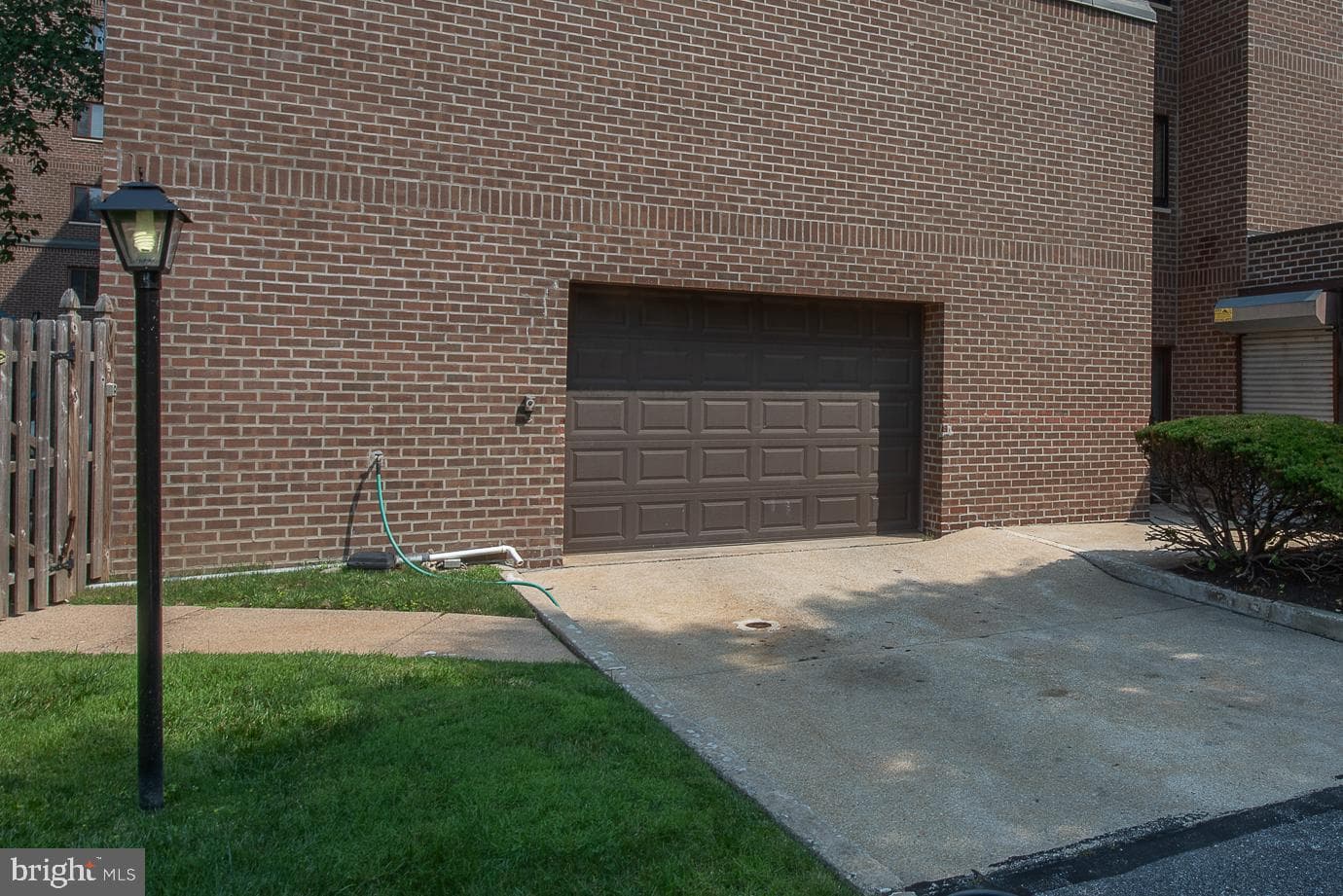 1219 W Wynnewood Road #208 photo 49