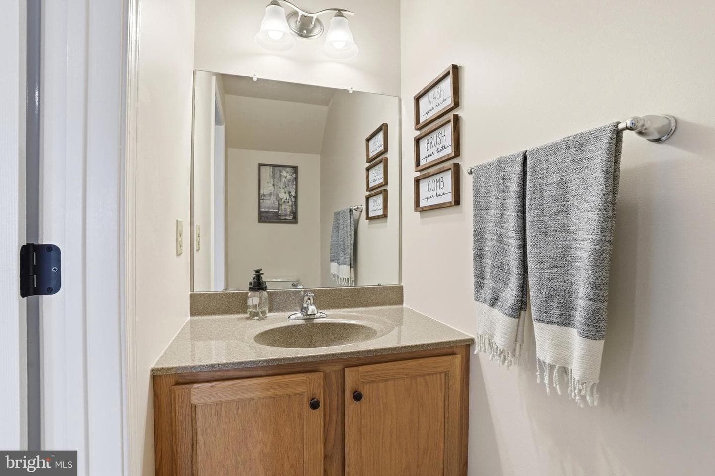 2026 Berkeley Drive photo 14