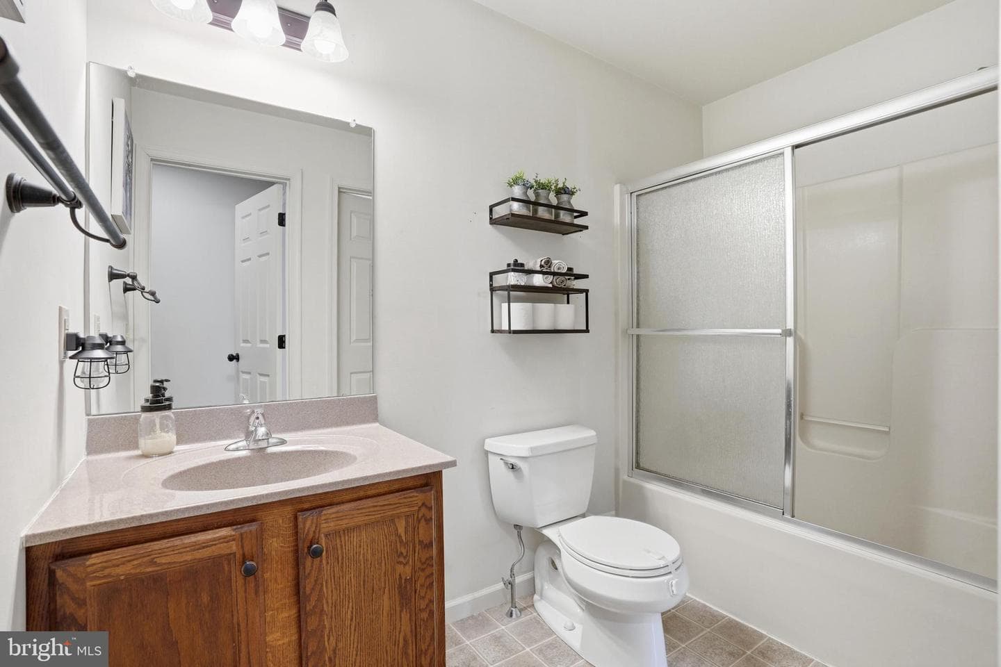 2026 Berkeley Drive photo 18