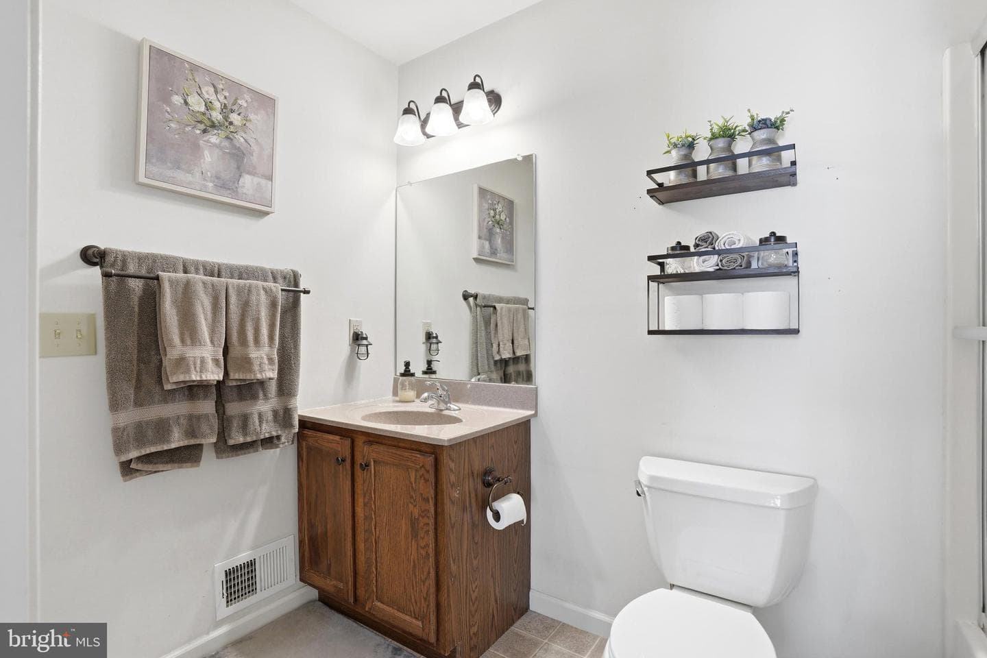 2026 Berkeley Drive photo 19