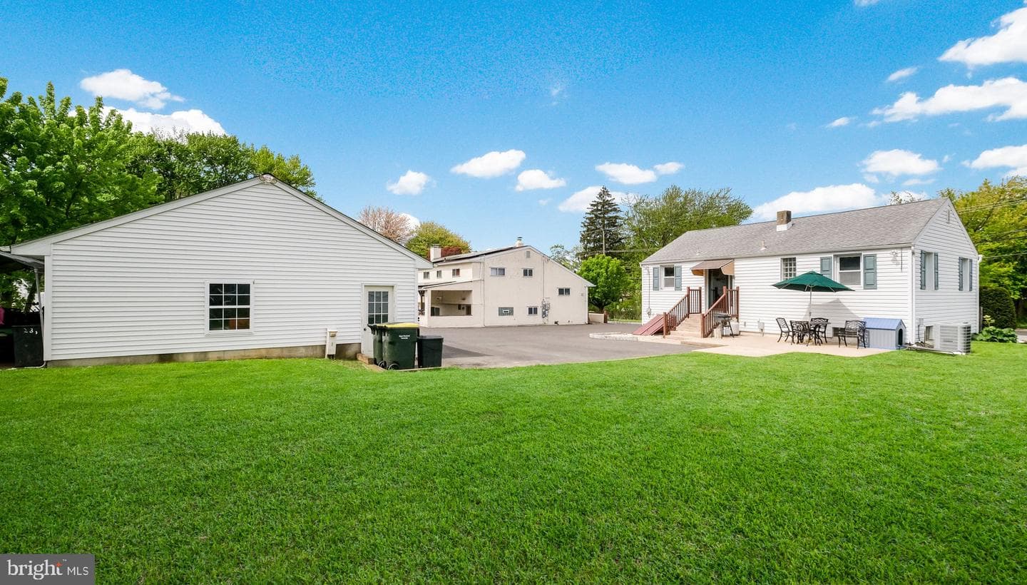 223 Fitzwatertown Road photo 24