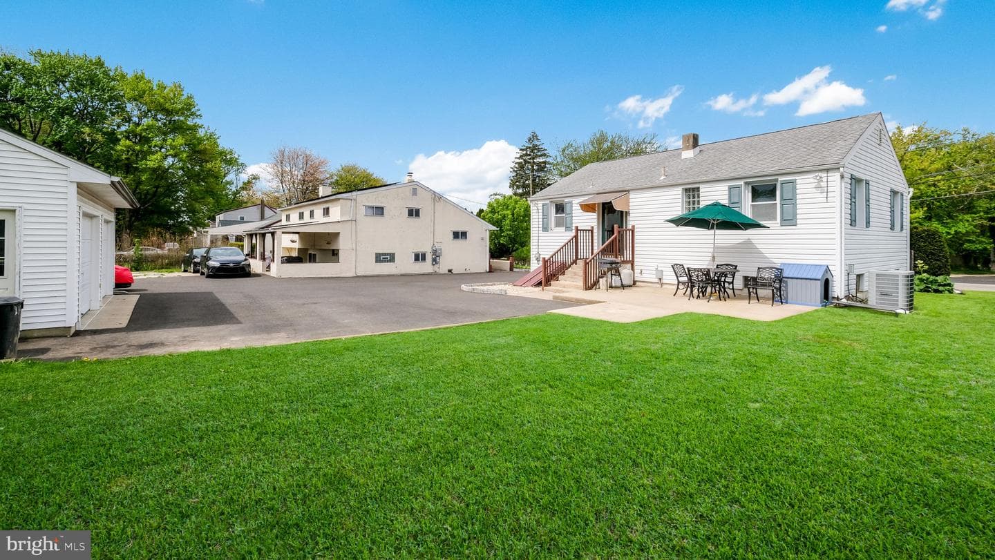 223 Fitzwatertown Road photo 25