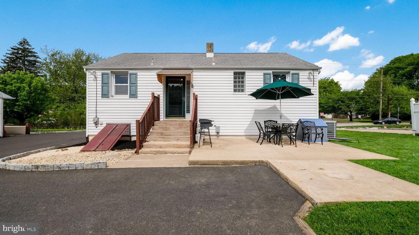 223 Fitzwatertown Road photo 26